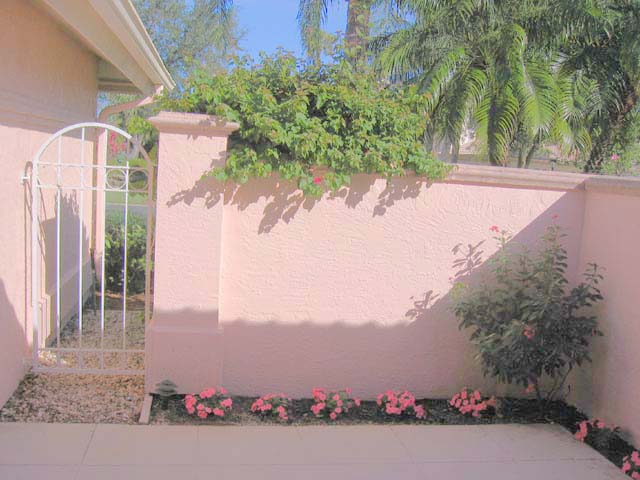 Beautifully Appointed Naples Florida Villa at http://naplesflahome.com/